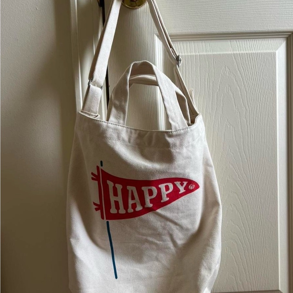 Baggu Chick-fil-A Duck Bag - Picture 1 of 4